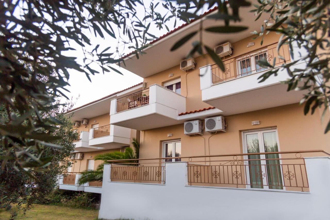 Evripidis Hotel Afytos Bagian luar foto