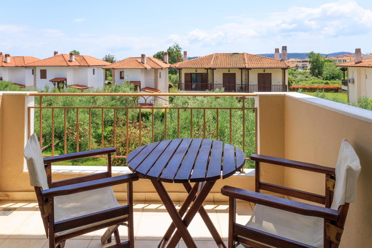 Evripidis Hotel Afytos Bagian luar foto